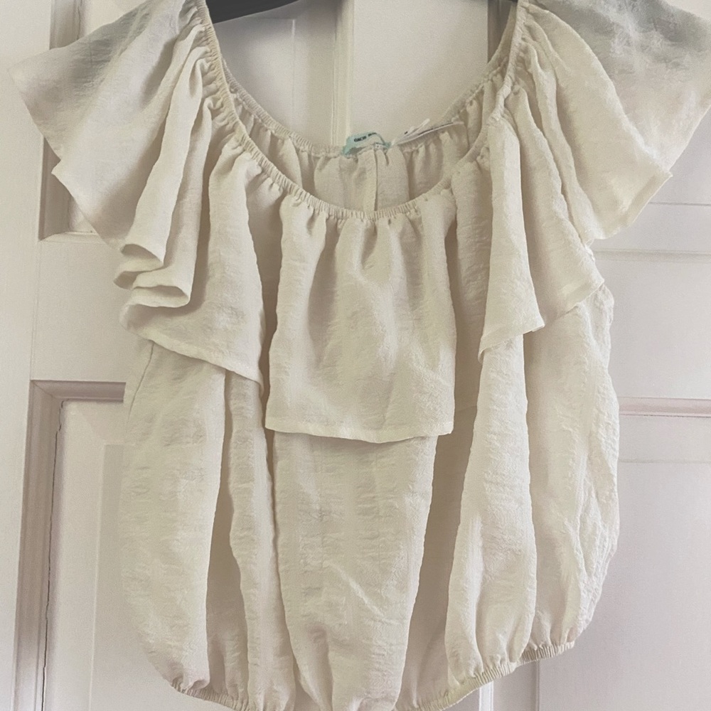 Off the Shoulder blouse